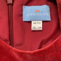 子ども服の画像