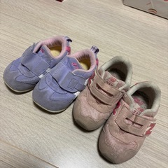 ニューバランス　アシックス　ベビーシューズの画像