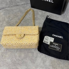 CHANEL クラシックフラップバッグ（ツイード）の画像