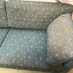 布製　三人掛けソファの画像