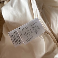 ダウンジャケット　ホワイト×ベージュバイカラー　Mの画像