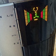 山善　YAMAZEN 省スペース　縦型　スリムファン　リモコン付きの画像