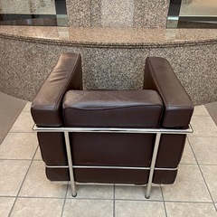 ル・コルビジェ　1人掛けソファ 　LC2 　の画像