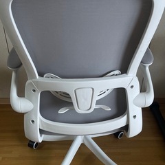  オフィスチェア／パソコンチェアの画像