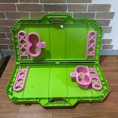 子供用机の画像