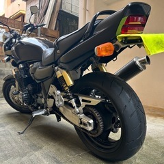 ヤマハ　XJR1200。の画像