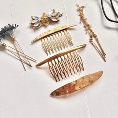 【無料】ヘアアクセサリー まとめて（かんざし・コーム等）の画像