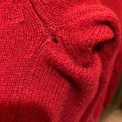 UNIQLO タートルネック セーター L レッドの画像