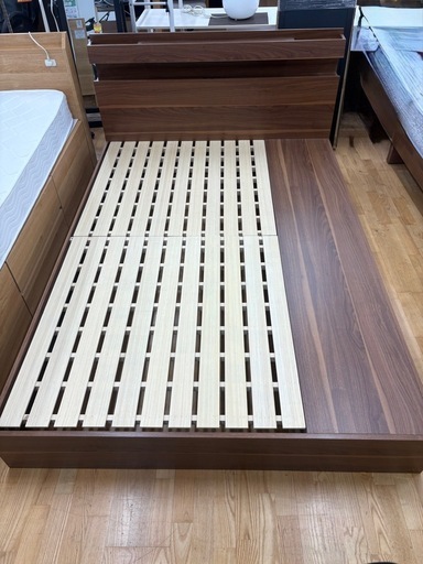 ジモティー特別価格? N1233★ダブルベッド★ベッド★幅1410mm