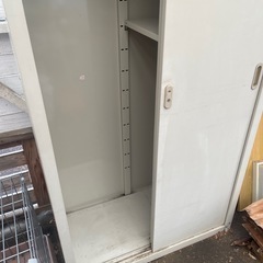 （決まりました）【中古】物置きの画像