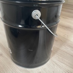 adidas缶福袋缶クッション付き
の画像