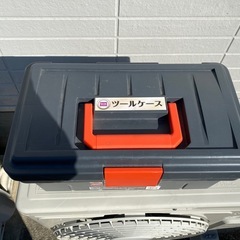ベランダBOXとツールケース
の画像