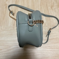 ショルダーバッグ　グリーンの画像
