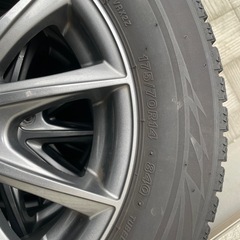 中古スタッドレスタイヤの画像