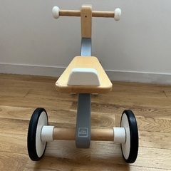 Bajo cycle 幼児用室内三輪車 傷ありの画像