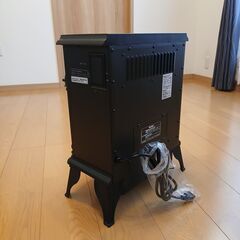 ニトリ製暖炉型ファンヒーターの画像