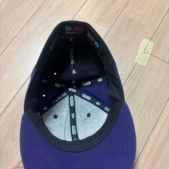 【値段交渉可】 Newera  キャップ 60.6cmの画像