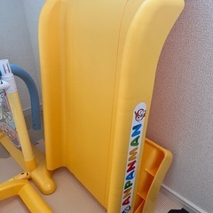 アンパンマン滑り台の画像