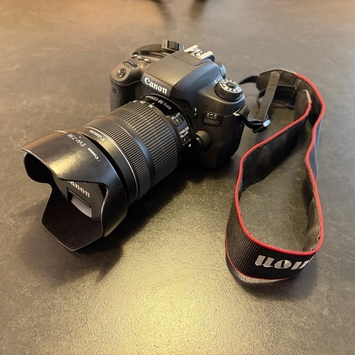 Canon 8000D レンズ バッテリー付き 最終値下げ