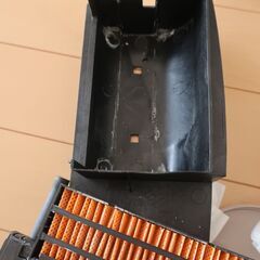 シャープ加湿セラミックファンヒーター　古いですの画像