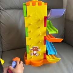 スロープ「ベビーザらス ブルーイン よくばり5Way アクティビティ・タワー」の画像