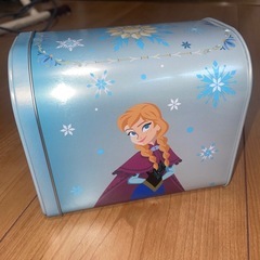 ディズニー空き缶の画像