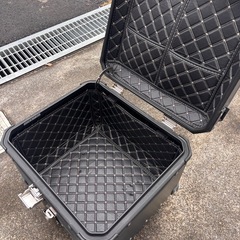 ワンダ リアボックス 中華製の画像