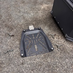 ワンダ リアボックス 中華製の画像