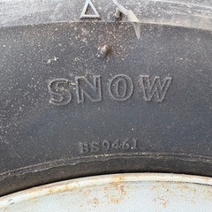 マッドタイヤ　ホイール付きタイヤ4本の画像