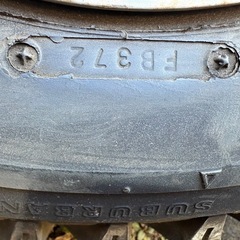 マッドタイヤ　ホイール付きタイヤ4本の画像