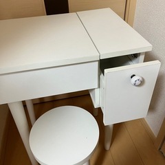 ドレッサーの画像