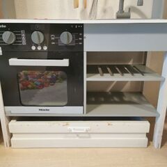 ミーレままごとキッチンの画像