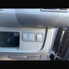 日産　セレナ　ハイウェイスターG S-ハイブリッドの画像