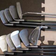 HONMA LB-300アイアンゴルフクラブ一式美品キャディバック、ボール付きの画像