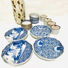 食器類　調味料入れ　来客用　大家族様　飲食店様　デザイン揃ってますの画像