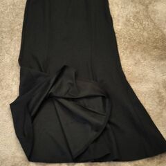 ★ GU ジーユー カットソーマーメイドロングスカート 黒/ブラック Lサイズ 222-338560の画像