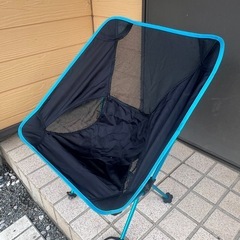 折りたたみ式コンパクトチェアーの画像