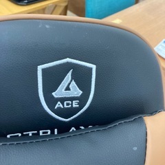 【ジモティー割引で最大15％OFF⭐️】GTPLAYER ゲーミングチェア　ブラウン　の画像