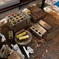 コンクリートブロック　平石等　単品取引不可の画像