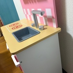 キッズ　キッチン　おままごと　ピンクの画像