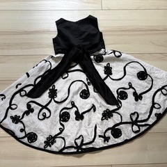 キャサリンコテージのドレス　140cmの画像