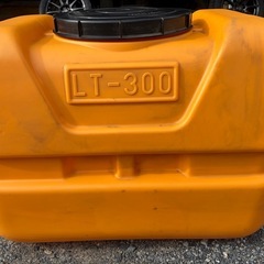 300ℓ水タンクの画像