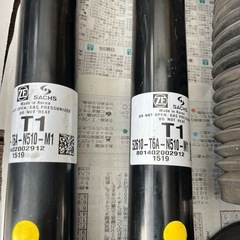 オデッセイRC4 KYB NEW SR MC (フロント) リヤは純正の画像