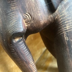 像の置物の画像