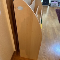 おもちゃラック　・本棚の画像