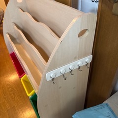 おもちゃラック　・本棚の画像