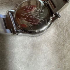 NIXON クロノグラフ 腕時計 シルバーの画像