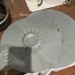 IH ガス可　アイリスオーヤマ　フライパンセット　取手付きの画像