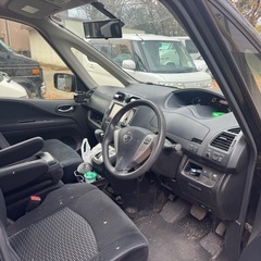 車検R8年８月まで　すぐ乗れます日産セレナの画像