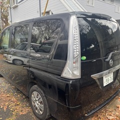 車検R8年８月まで　すぐ乗れます日産セレナの画像